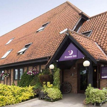 Premier Inn Milton Keynes South Bagian luar foto